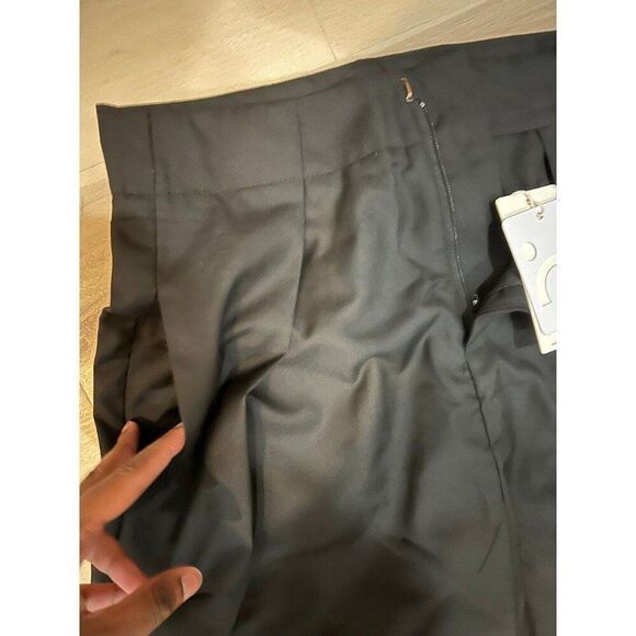 Commense NWT Black Minimalist Office Fall Chic Middle Waist Pleated Tapered Pant - Picture 7 of 12